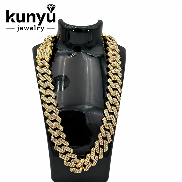 Кубинський ланцюжок Iced Gold Кубинський ланцюжок Iced Gold